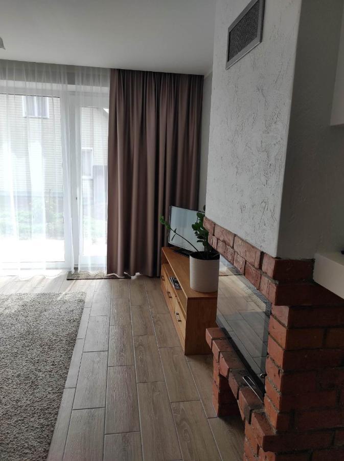 Apartamentai G&G Юрбаркас Екстериор снимка
